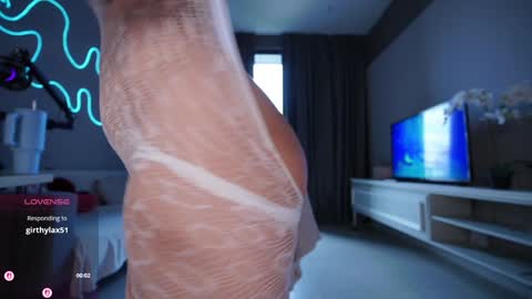 Maya online show from November 7, 2025, 3:50 am