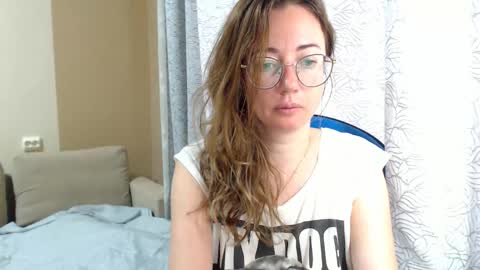 Maya online show from September 10, 2025, 4:23 am