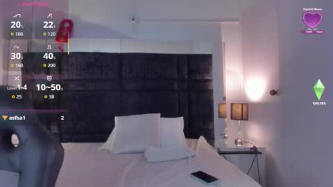 Snapshot of mayacurvy chatting on November 13, 2025, 5:06 am MAY online show from November 13, 2025, 5:06 am