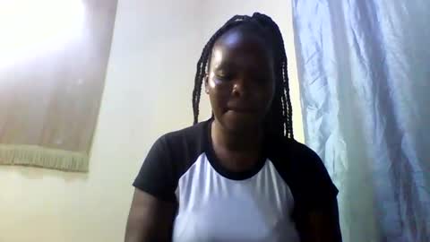 Snapshot of mayah_sexy chatting on December 17, 2024, 4:53 pm mayah_sexy online show from December 17, 2024, 4:53 pm