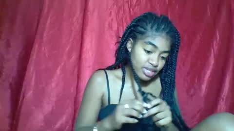 Snapshot of mayajadorelie chatting on October 27, 2025, 7:56 am charlesia online show from October 27, 2025, 7:56 am