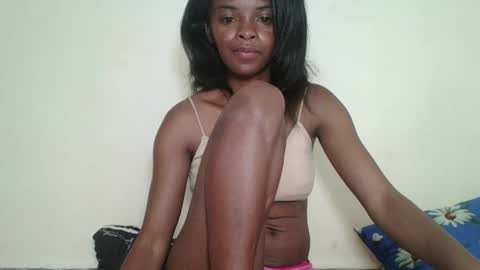 mayalabelle online show from November 6, 2025, 9:15 pm