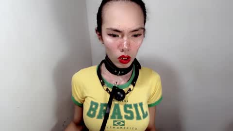 mayamint online show from November 5, 2025, 10:21 pm