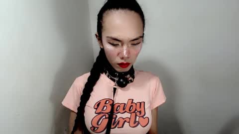 mayamint online show from November 10, 2025, 4:33 am