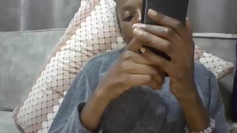 mayan online show from October 29, 2025, 6:31 pm