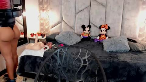 Nicolle Ruselle   Hello my lovely  schedule for great fun from  630 am and end 800 pm Colombian time I wait for you online show from October 14, 2025, 12:17 pm