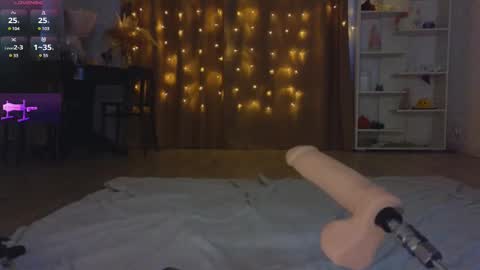 Maya  online show from February 19, 2025, 5:38 am