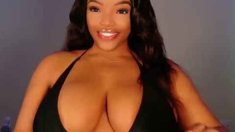 Snapshot of maybabi chatting on November 2, 2025, 2:19 pm MayBabi online show from November 2, 2025, 2:19 pm