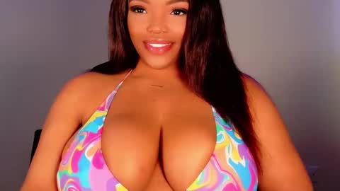 Snapshot of maybabi chatting on November 11, 2025, 2:28 pm MayBabi online show from November 11, 2025, 2:28 pm