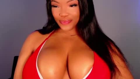 MayBabi online show from November 23, 2025, 12:49 pm