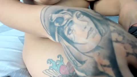 Maybelline69 online show from October 14, 2025, 9:04 pm