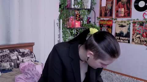 Lalli online show from January 15, 2026, 8:23 pm