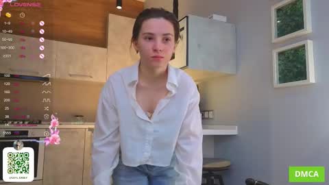 Snapshot of maydacarls chatting on October 12, 2025, 4:11 am My name Casey online show from October 12, 2025, 4:11 am