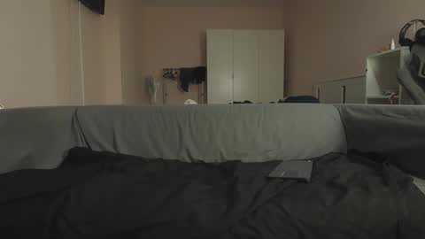 Snapshot of maygly chatting on October 26, 2025, 8:04 pm Slava and Alextatto online show from October 26, 2025, 8:04 pm