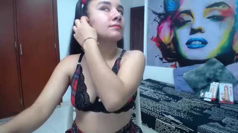 Maylin  online show from February 9, 2026, 7:07 pm