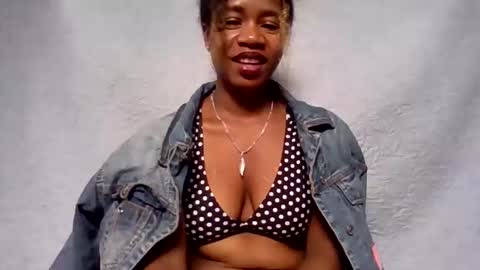 Snapshot of mayrah5 chatting on March 12, 2026, 6:52 am mayrah online show from March 12, 2026, 6:52 am