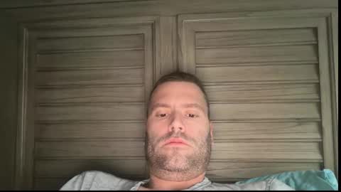 lol online show from November 30, 2025, 3:05 pm