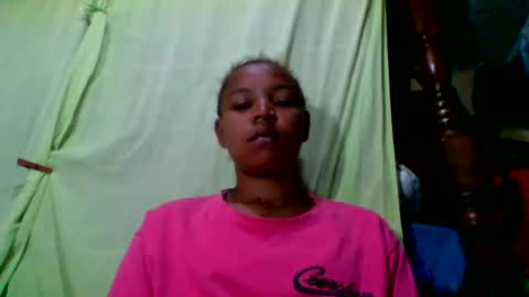 mbotyfeliciaa online show from March 11, 2026, 7:53 pm
