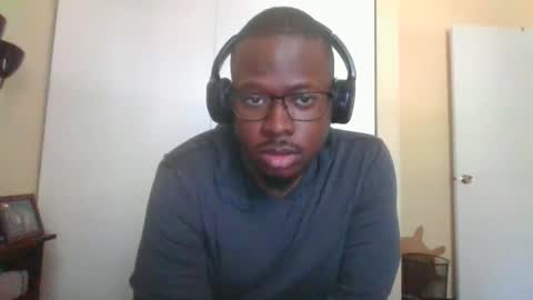 Mark online show from September 17, 2025, 4:08 pm