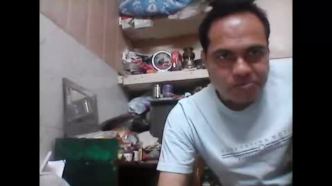 mcaraj2 online show from May 14, 2026, 6:47 pm