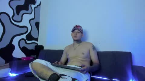 Snapshot of mccallingxthalia chatting on August 6, 2026, 2:24 am online show from August 6, 2026, 2:24 am