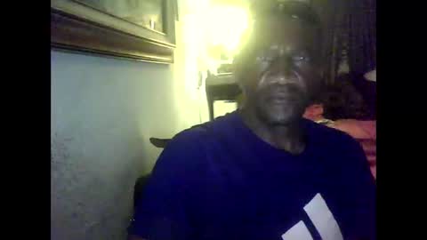 Snapshot of mcgreendevillovesomecock chatting on November 17, 2025, 4:40 am Chillbating online show from November 17, 2025, 4:40 am