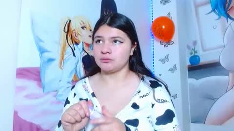 Snapshot of mckennahot303av chatting on October 10, 2025, 11:42 am mackenna av online show from October 10, 2025, 11:42 am