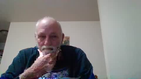 Snapshot of mdane99 chatting on December 17, 2024, 3:17 am mdane99 online show from December 17, 2024, 3:17 am