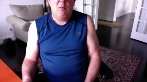 mdog9669 online show from June 14, 2026, 6:43 pm