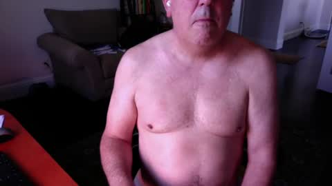mdog9669 online show from July 19, 2026, 3:16 pm