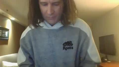 me2crazy online show from May 4, 2026, 3:13 am