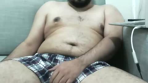 me4frua online show from January 7, 2025, 8:21 pm