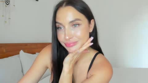 Snapshot of me_lina_ chatting on February 24, 2025, 9:10 am Alice online show from February 24, 2025, 9:10 am