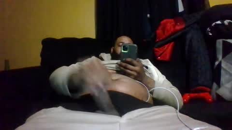 Snapshot of meandmycock88 chatting on January 17, 2025, 8:24 am meandmycock88 online show from January 17, 2025, 8:24 am
