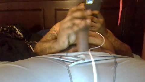Snapshot of meandmycock88 chatting on January 27, 2025, 12:22 am meandmycock88 online show from January 27, 2025, 12:22 am