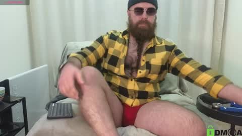 Snapshot of meaty_roll chatting on February 1, 2025, 3:30 am Meaty Roll online show from February 1, 2025, 3:30 am