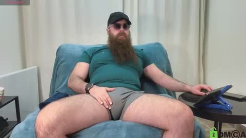 Snapshot of meaty_roll chatting on February 14, 2025, 6:23 am Meaty Roll online show from February 14, 2025, 6:23 am