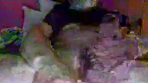 mecalientasmucho online show from April 20, 2026, 7:04 pm