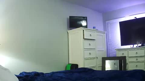 mecrago online show from February 18, 2026, 7:15 am