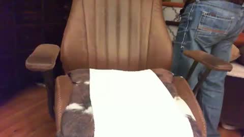 medfirebear online show from November 7, 2025, 1:27 am