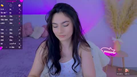 Snapshot of medina_andress chatting on March 9, 2026, 9:52 pm Dina online show from March 9, 2026, 9:52 pm