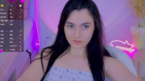 Snapshot of medina_andress chatting on March 19, 2026, 10:36 pm Dina online show from March 19, 2026, 10:36 pm