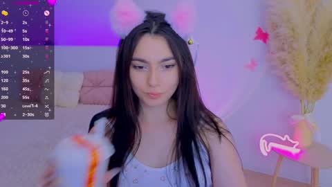 Snapshot of medina_andress chatting on April 9, 2026, 9:20 pm Dina online show from April 9, 2026, 9:20 pm