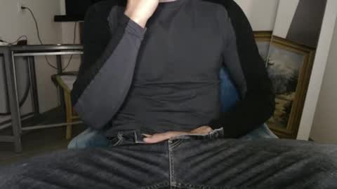 Snapshot of meditmtc chatting on December 22, 2024, 7:42 pm Meditmtc online show from December 22, 2024, 7:42 pm