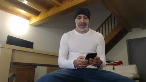 Snapshot of meditmtc chatting on January 27, 2025, 1:19 pm Meditmtc online show from January 27, 2025, 1:19 pm
