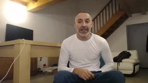 Snapshot of meditmtc chatting on January 29, 2025, 6:28 pm Meditmtc online show from January 29, 2025, 6:28 pm