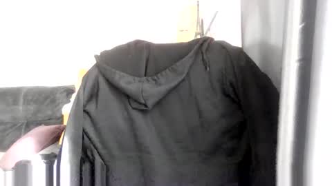 Snapshot of medjik_lool chatting on October 9, 2025, 7:50 am Oltereodora-lima online show from October 9, 2025, 7:50 am