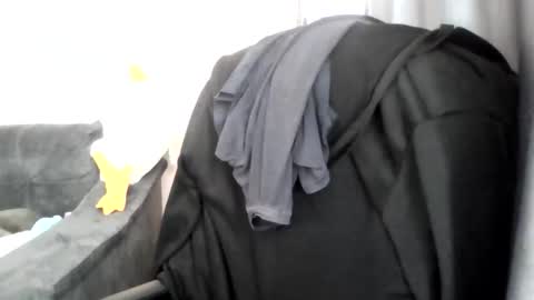 Snapshot of medjik_lool chatting on October 16, 2025, 5:52 am Oltereodora-lima online show from October 16, 2025, 5:52 am