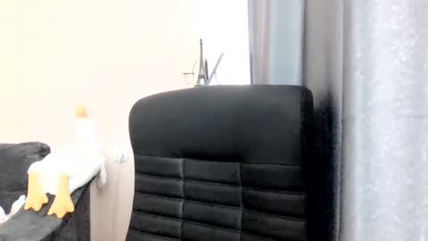 Snapshot of medjik_lool chatting on October 21, 2025, 6:14 am Oltereodora-lima online show from October 21, 2025, 6:14 am