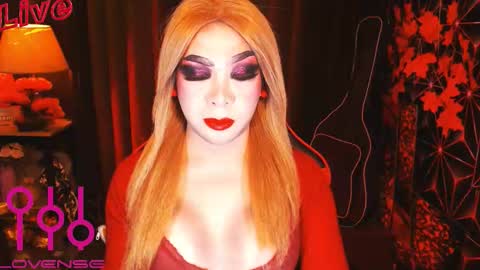 Snapshot of medusaprey chatting on September 8, 2025, 5:23 pm THE QUEEN ALPHA Queen Medusa Prey online show from September 8, 2025, 5:23 pm